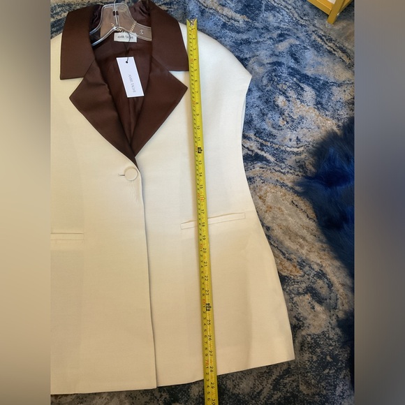NWT Amir Taghi Silk Wool Bow Tie Blazer Vest Size 2 White Brown - Picture 14 of 14